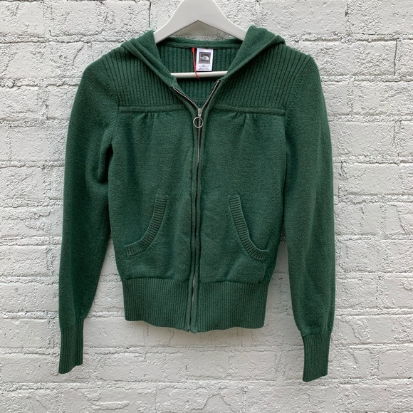north face hooded sweater